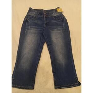 Susan Betro Women's Size 10 High Waited Capri Blue Denim Stretch Jeans DE2